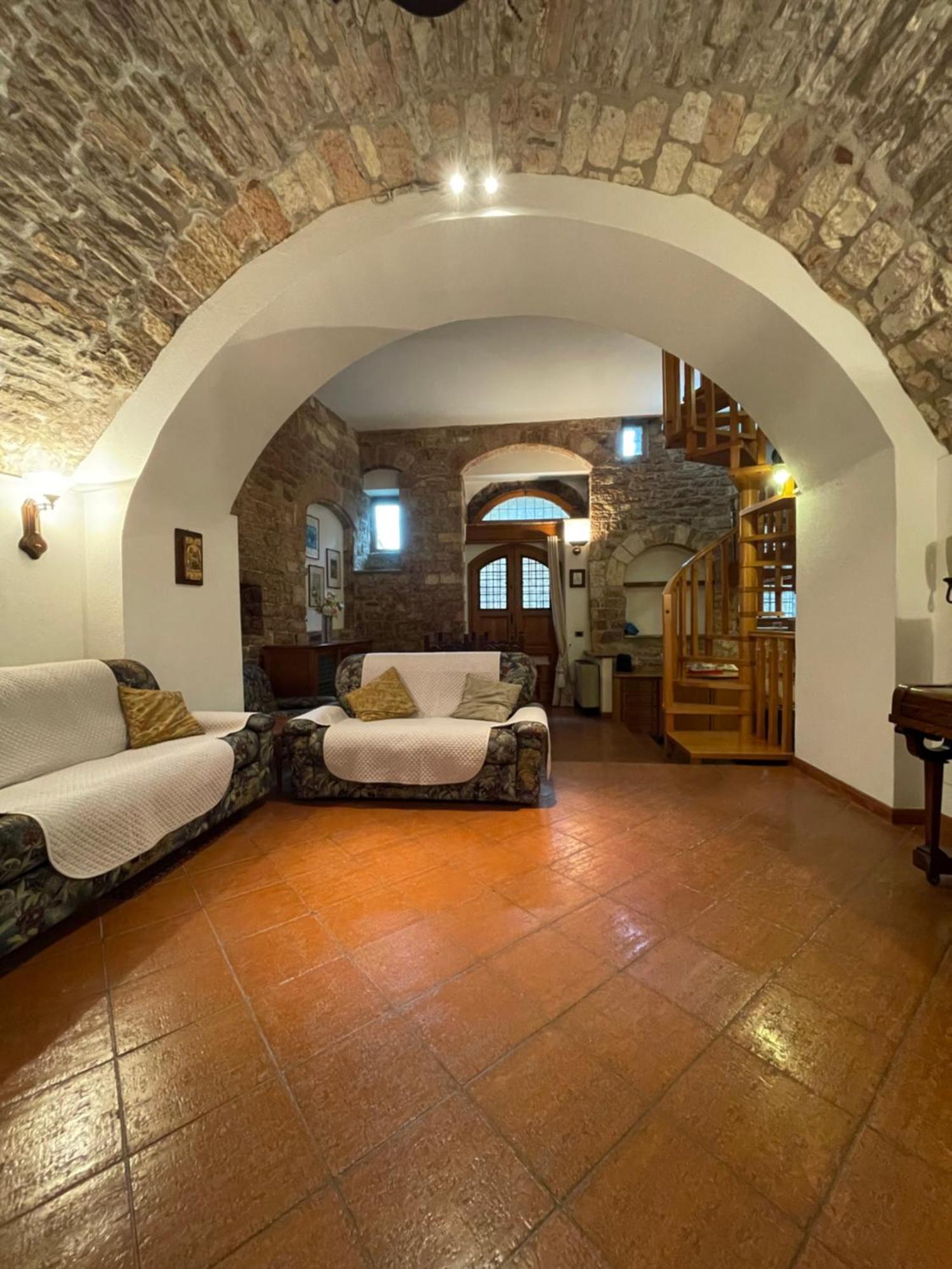 阿西西Happy House - Porta San Giacomo公寓 外观 照片